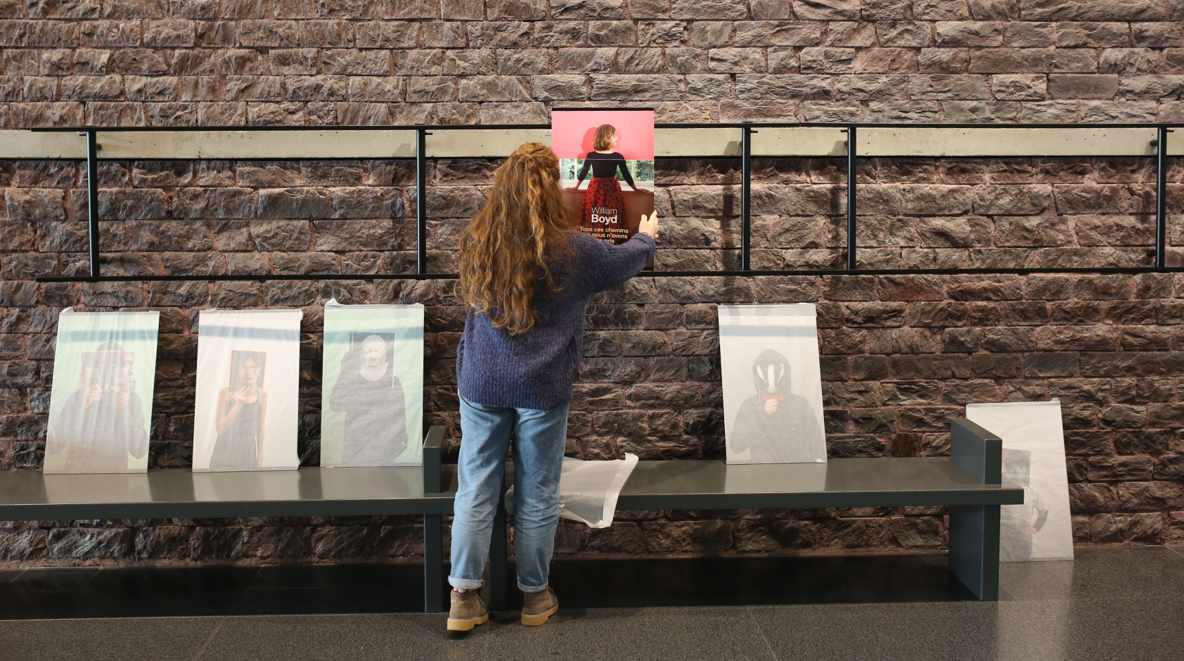 Exposition Book Face